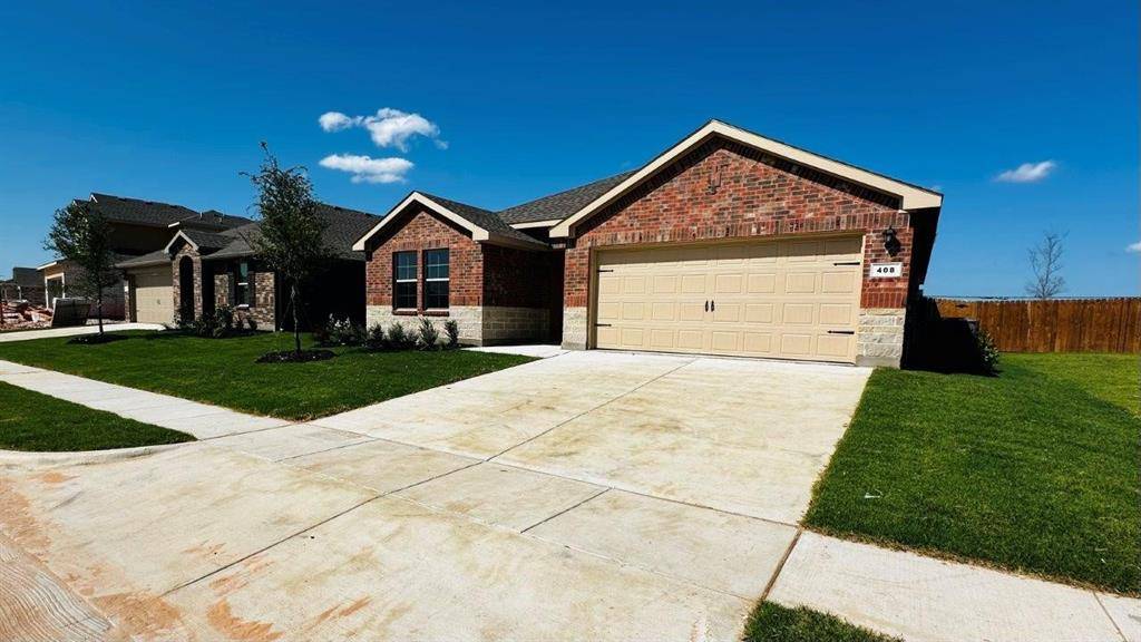 Cleburne, TX 76033,408 MARSH Street