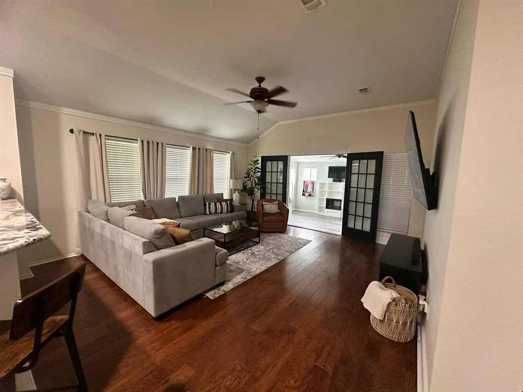 13264 Ridgepointe Road, Fort Worth, TX 76244