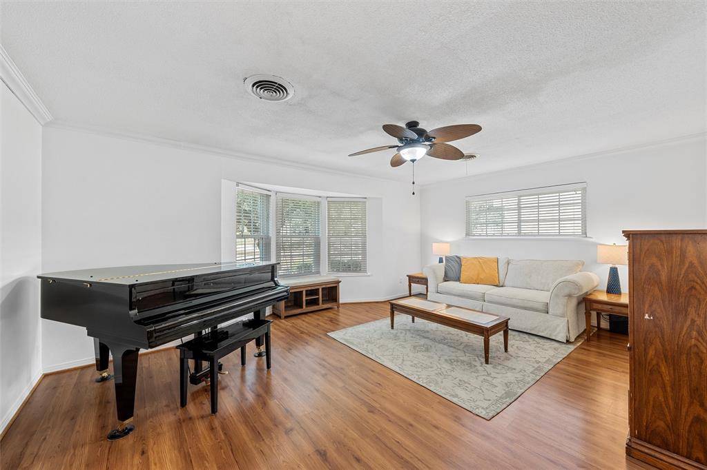 Waco, TX 76710,6400 Summit Ridge Drive