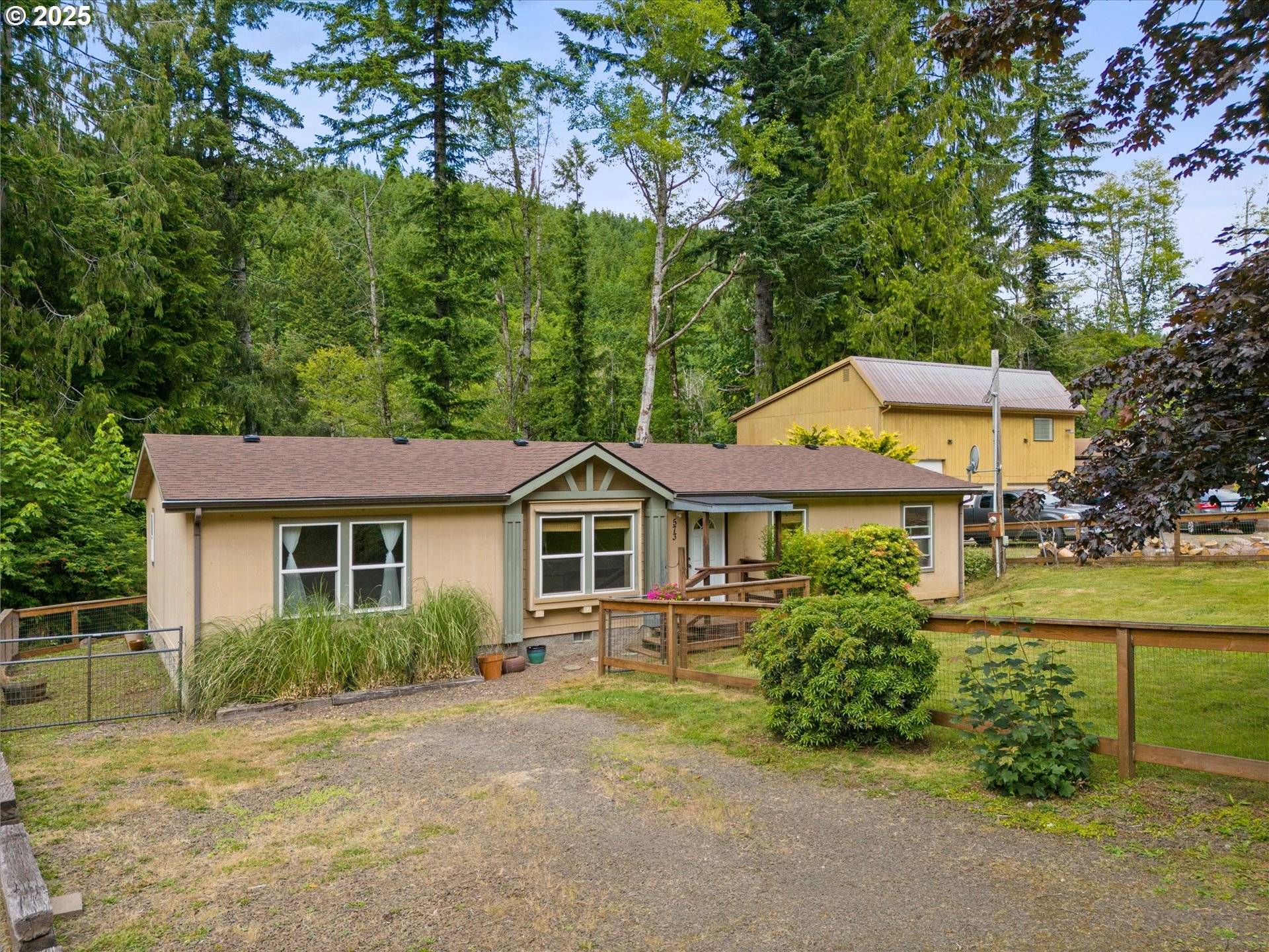 Otis, OR 97368,573 N BOULDER CREEK DR
