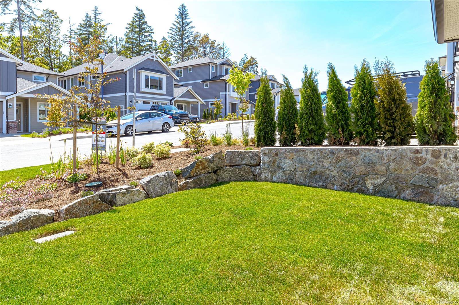 Langford, BC V9C 0S6,1243 Ashmore Terr