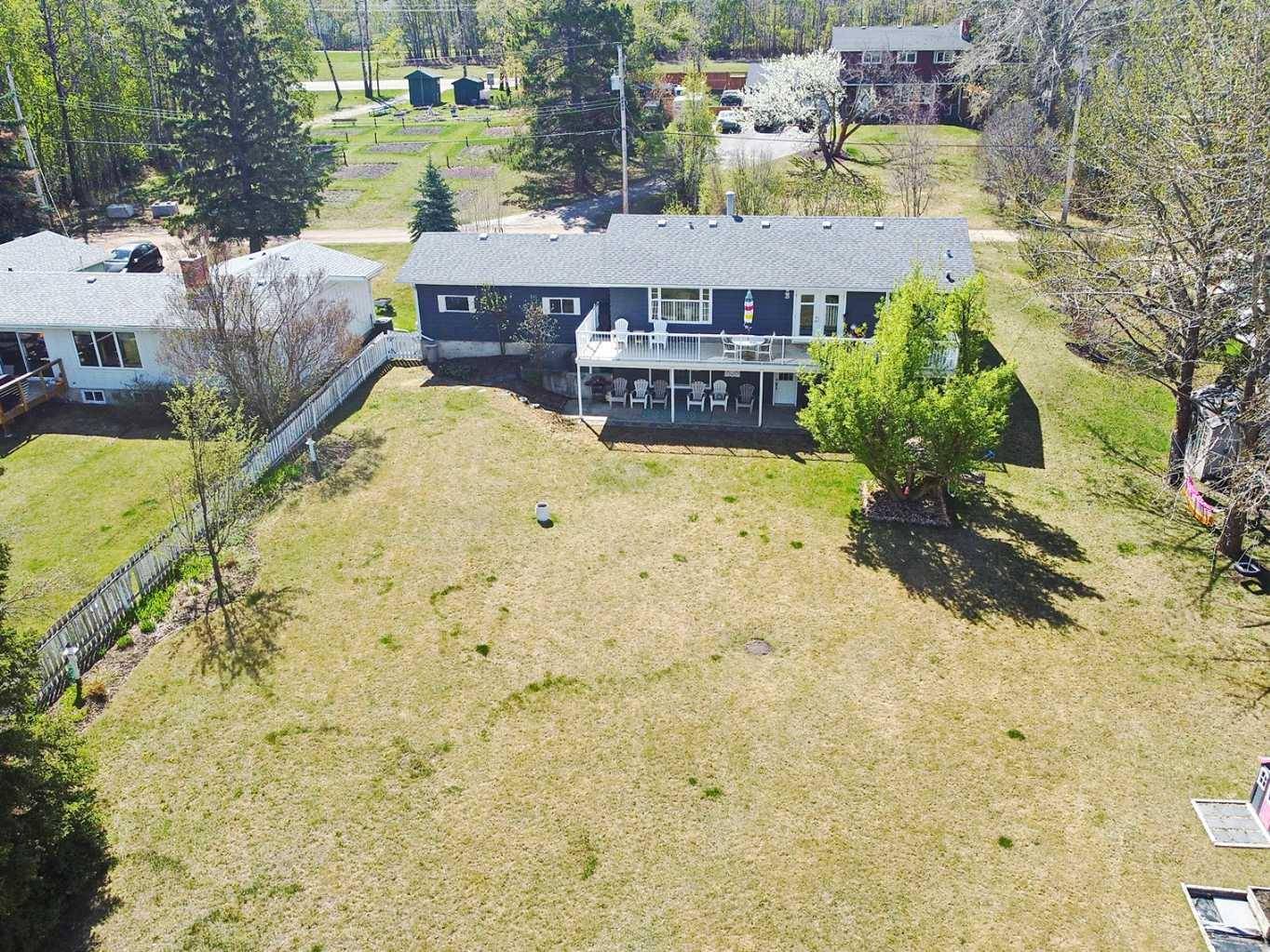 Sylvan Lake, AB T4S 1G5,5407 48 AVE