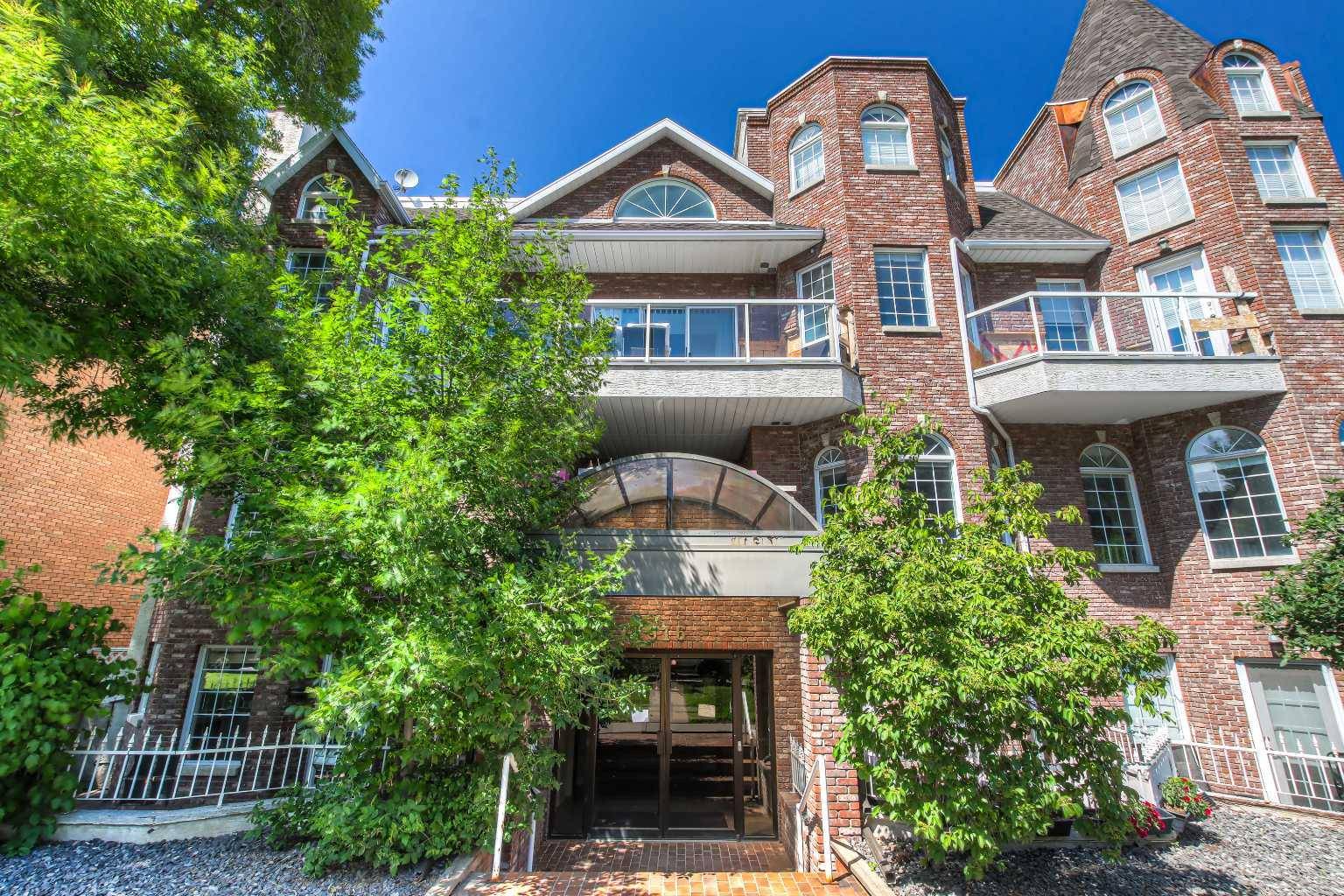 916 19 AVE Southwest #101, Calgary, AB T2X 1M2