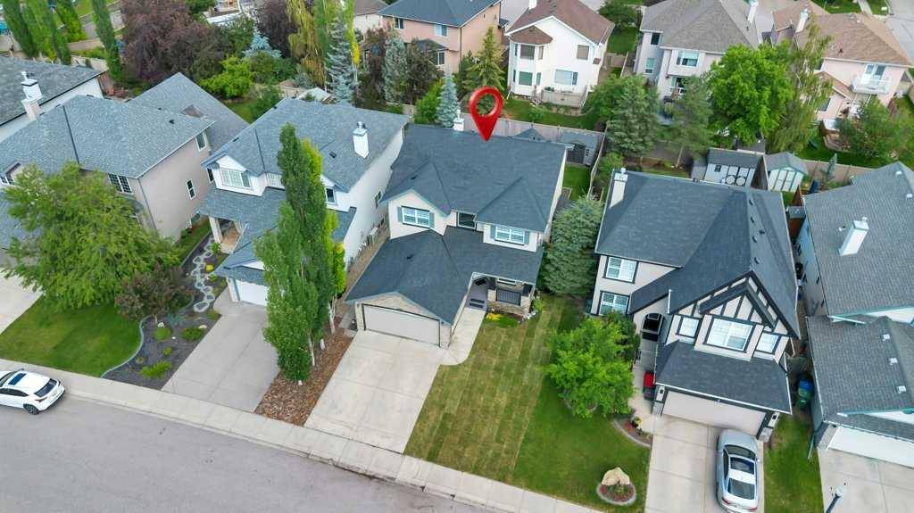 Calgary, AB T3H 4L7,10 Wentworth Gate SW