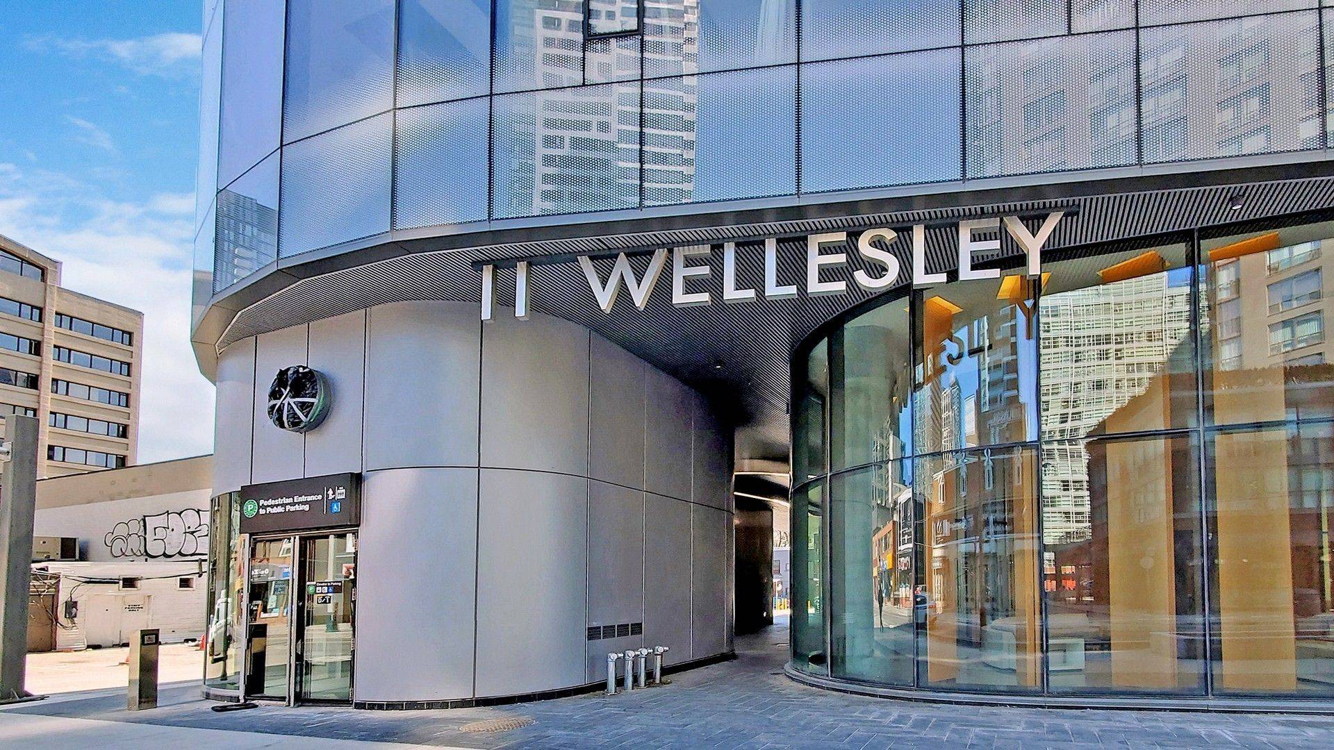 Toronto C01, ON M4Y 0G4,11 Wellesley ST W #1106
