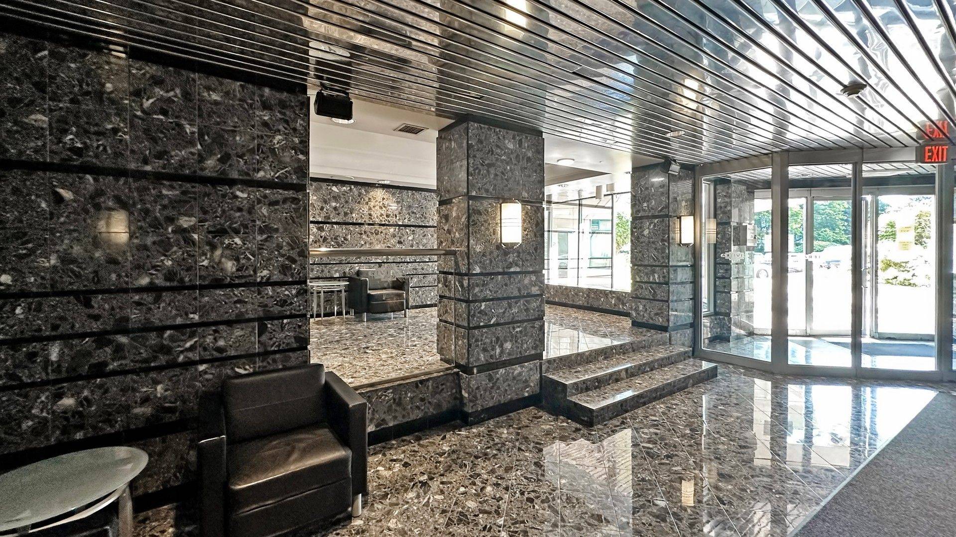 Toronto E07, ON M1S 5B2,4725 Sheppard AVE E #1605