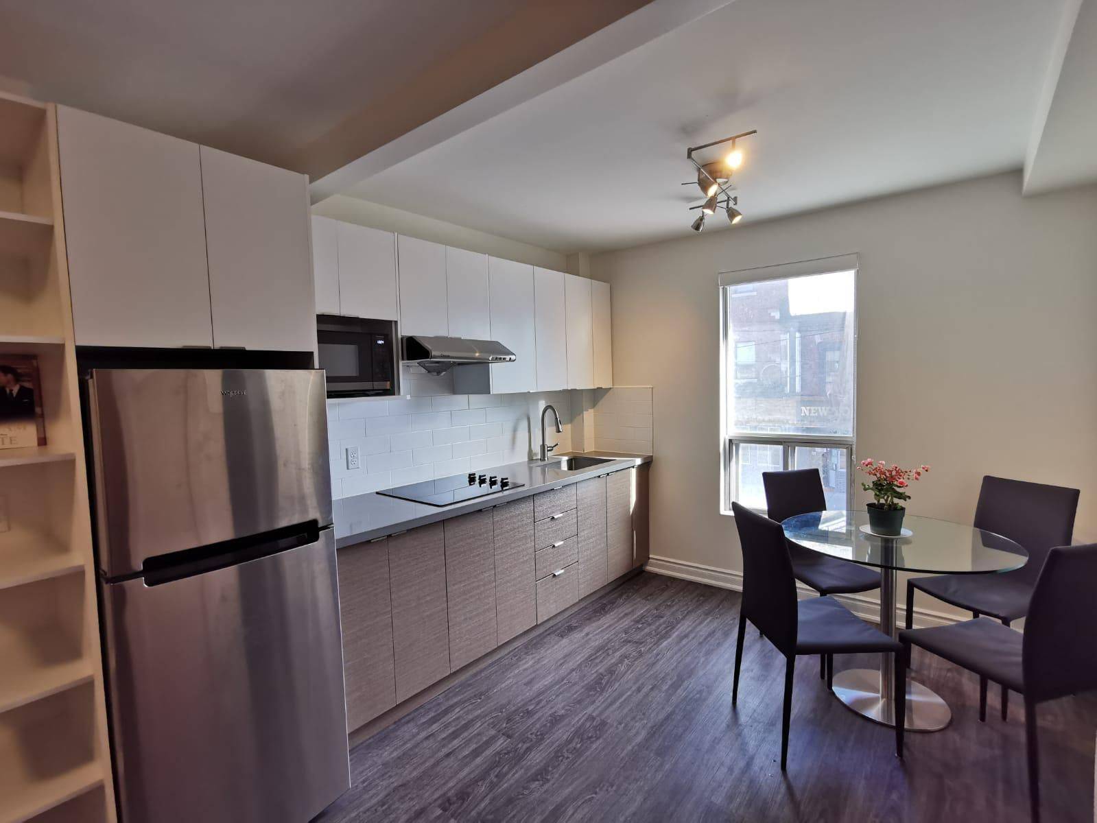 Toronto E01, ON M4K 2P1,754 Broadview AVE #2A