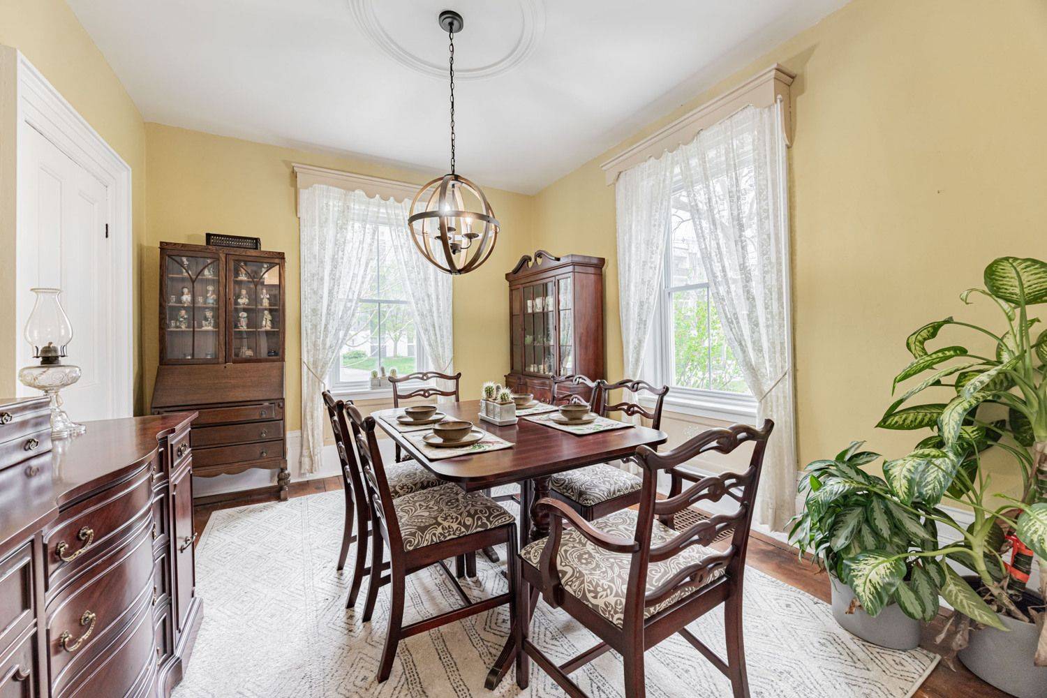 Whitchurch-stouffville, ON L4A 4H1,8 Albert ST
