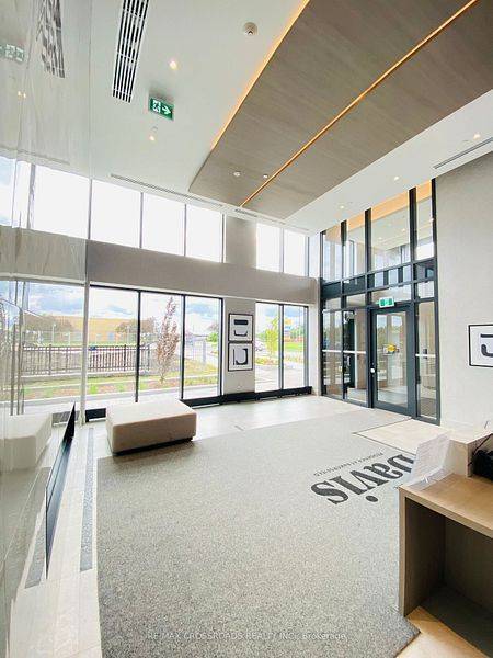 Newmarket, ON L3Y 0G7,185 Deerfield RD #219