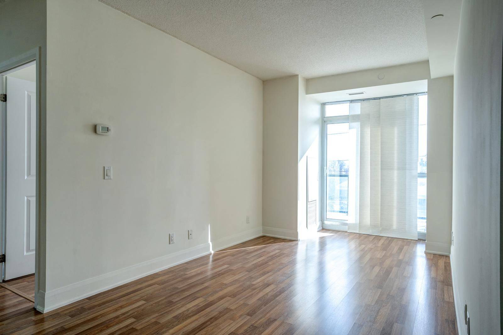 Vaughan, ON L4L 0B4,4700 Highway 7 RD #504