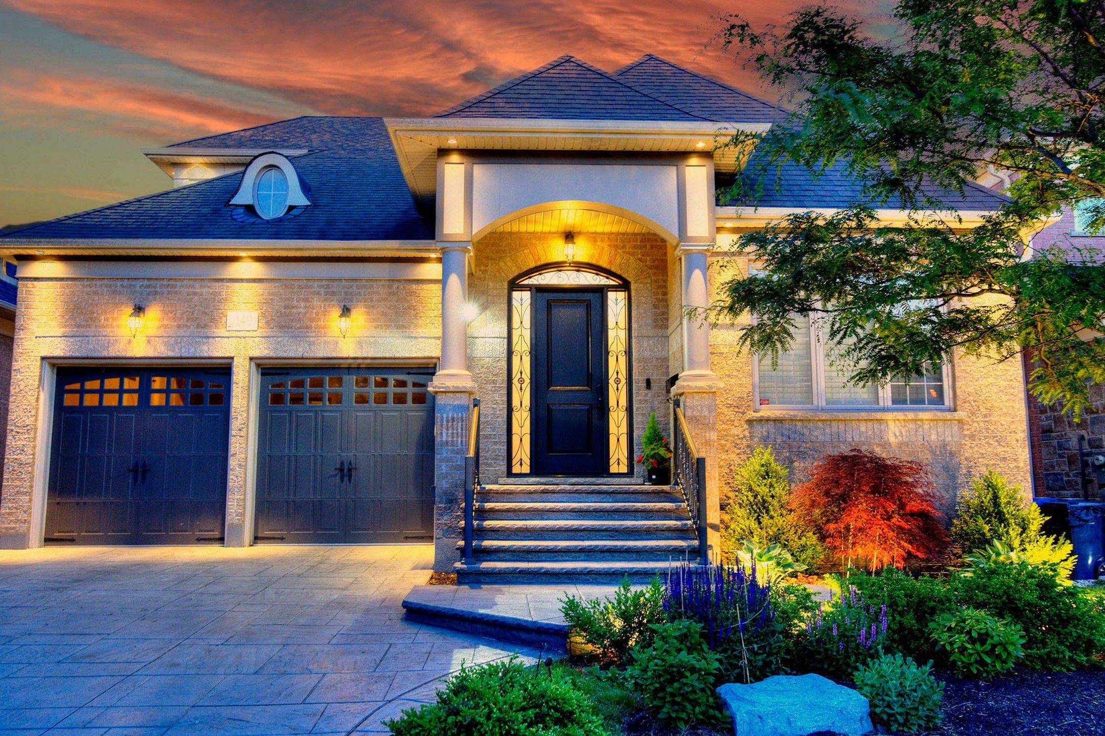 149 Coastline DR, Brampton, ON L6Y 0S3