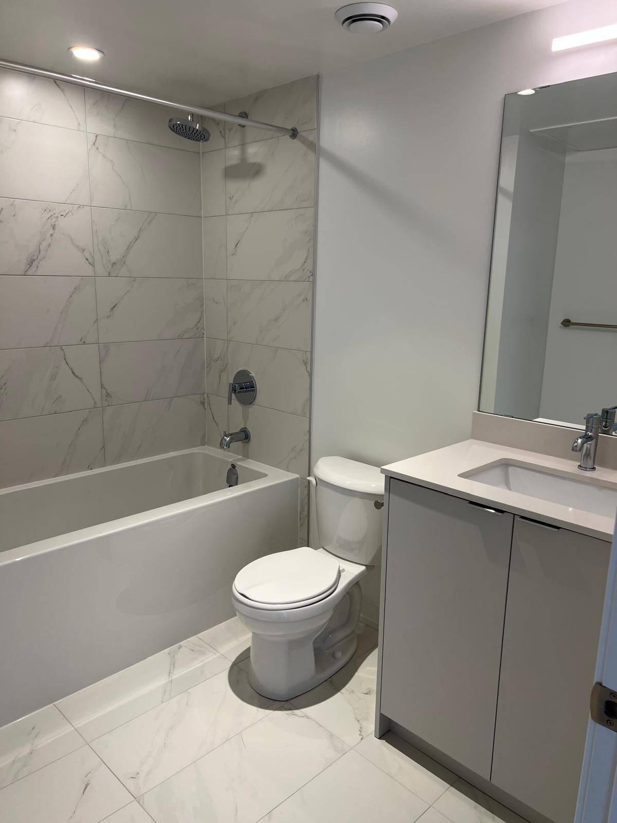 Toronto W07, ON M8Z 4E8,6 Chartwell RD #608
