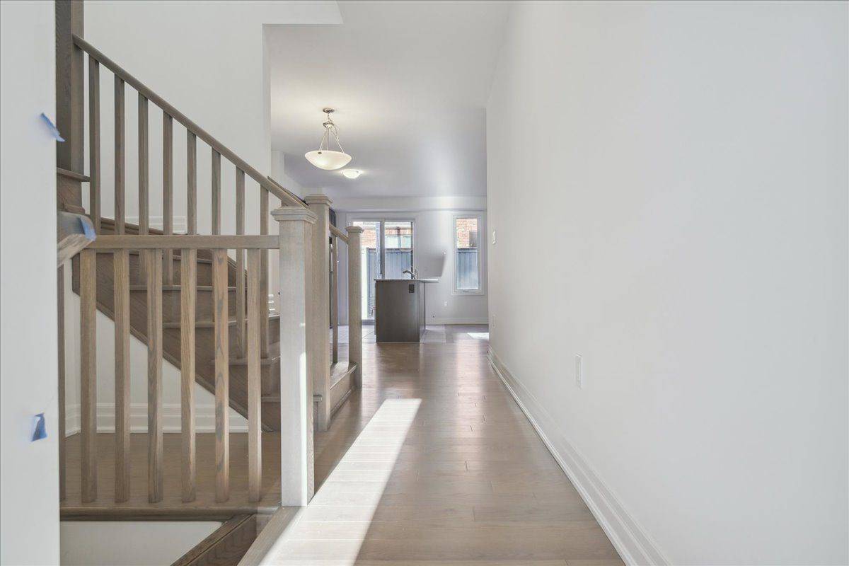 Brampton, ON L7A 0B6,26 Keppel CIR