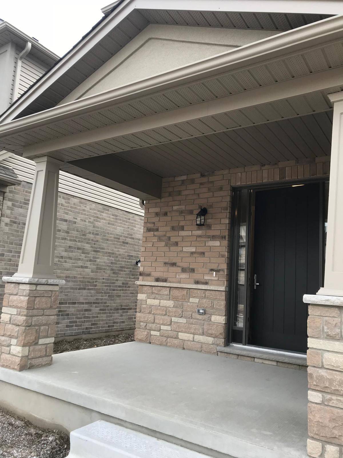 Kitchener, ON N2A 0G4,14 River Ridge ST