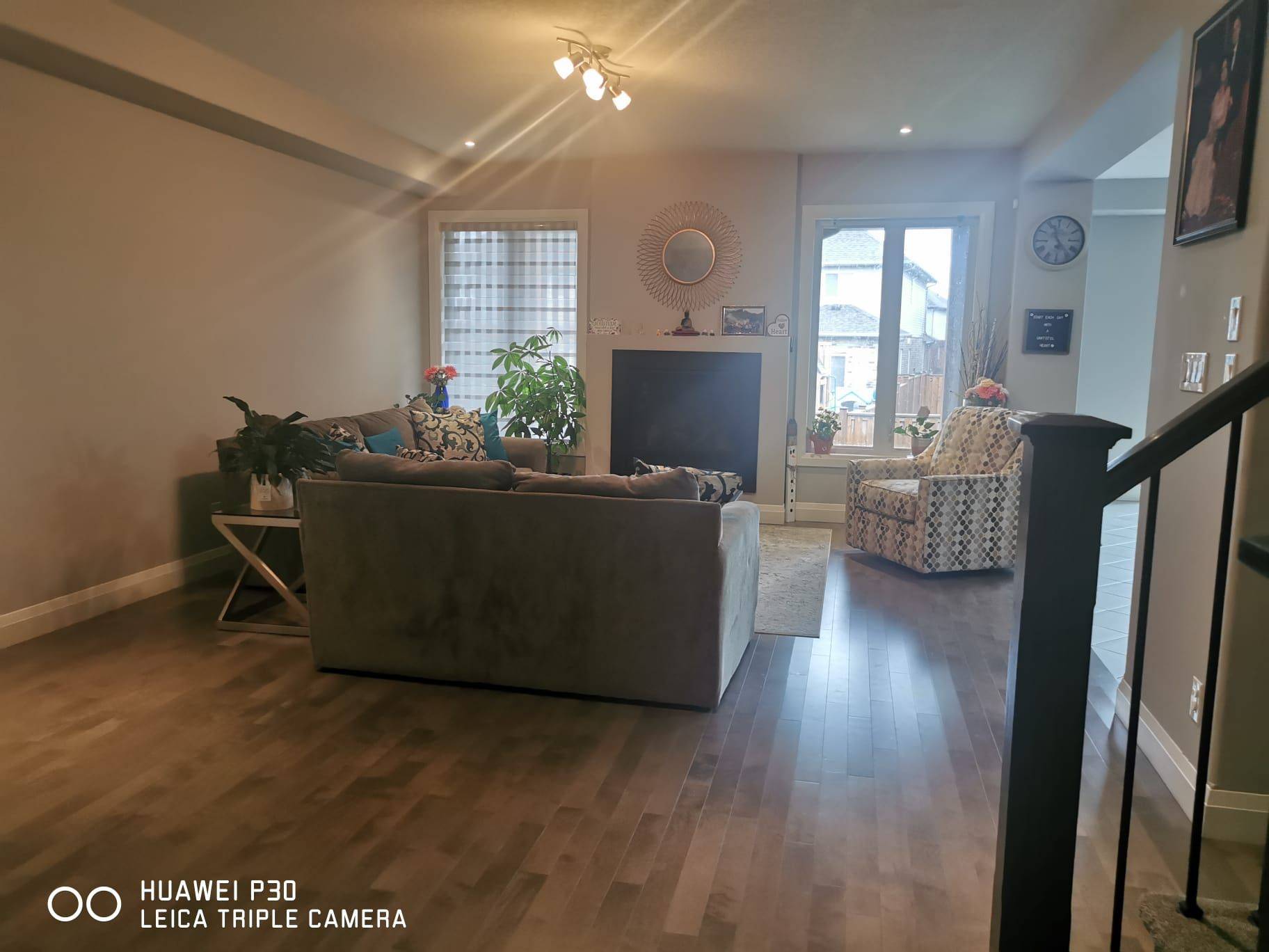 Kitchener, ON N2A 0G4,14 River Ridge ST