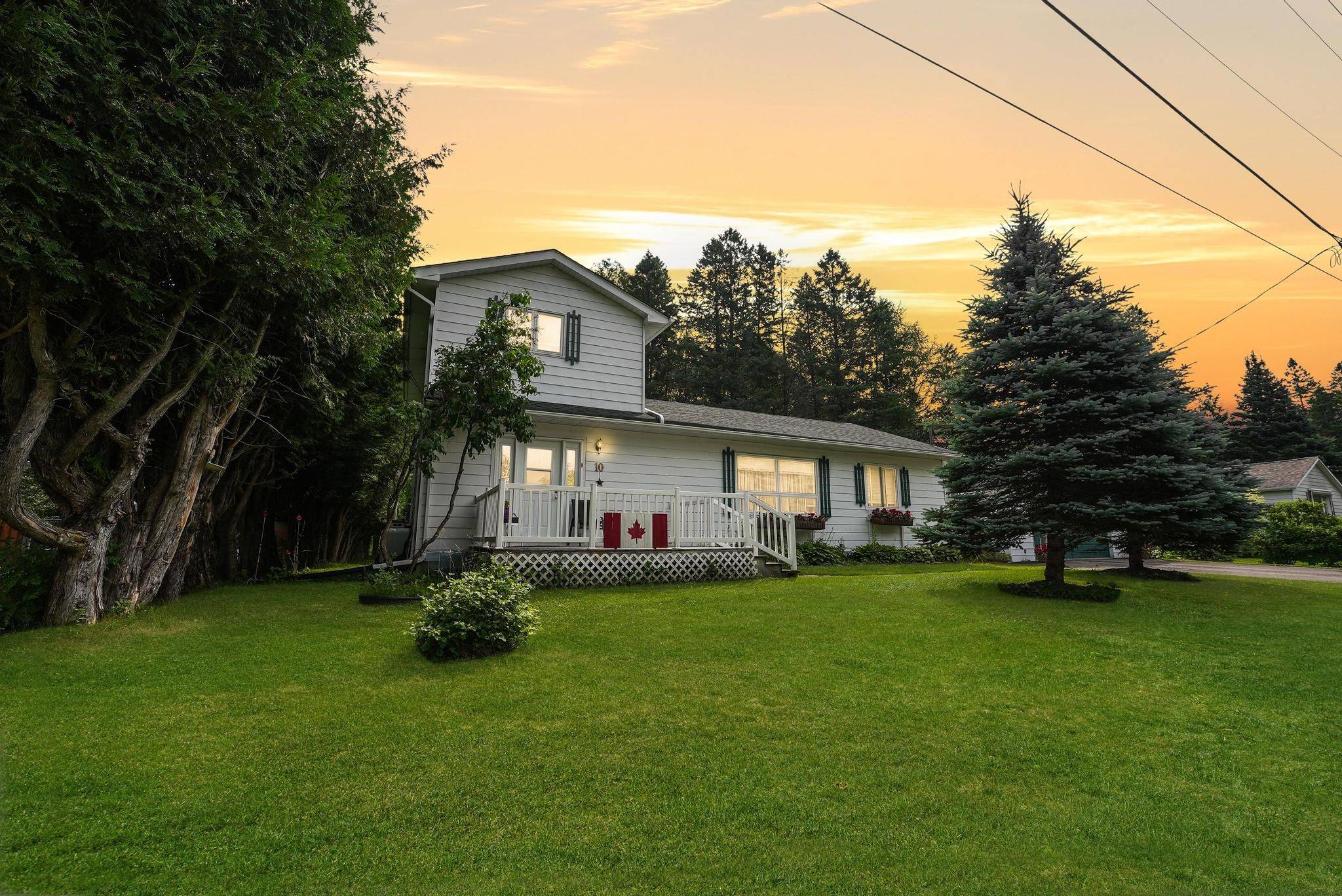 10 Stouffer ST, Minden Hills, ON K0M 2K0