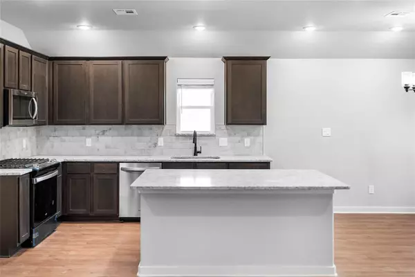Denison, TX 75020,3888 Rose Hill Court