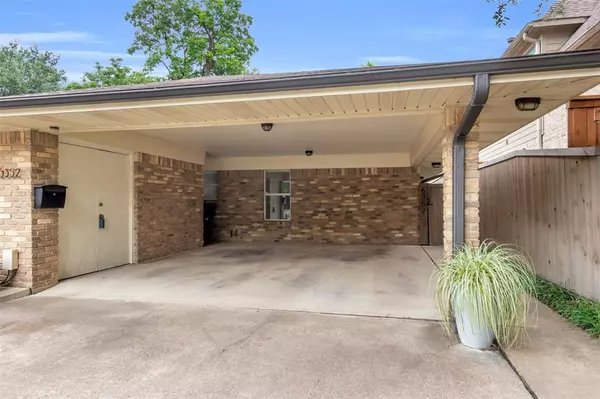 Dallas, TX 75214,6352 Lakeshore