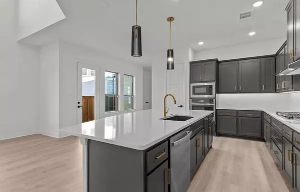 Fort Worth, TX 76008,13824 Wembley Bend Way