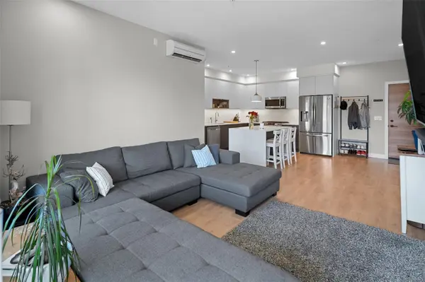 Langford, BC V9B 0Y1,967 Whirlaway Cres #504