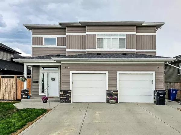 61 Maclean Close, Blackfalds, AB T4M 0H4