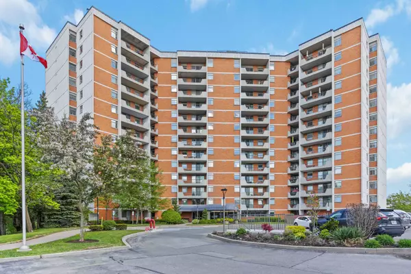 Markham, ON L3T 4S3,7811 Yonge ST #811