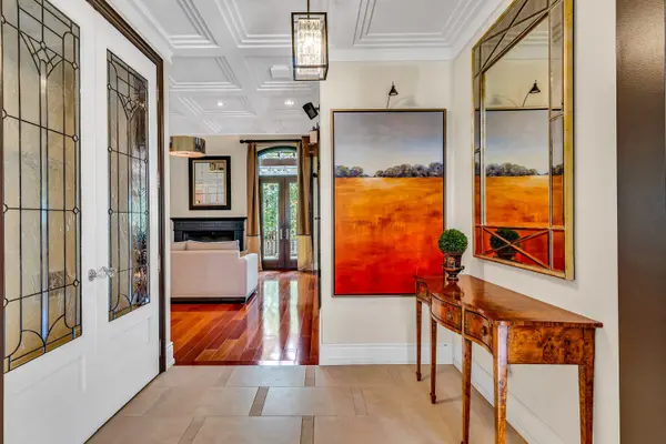 230 Winterborne Gate, Mississauga, ON L5B 0C4