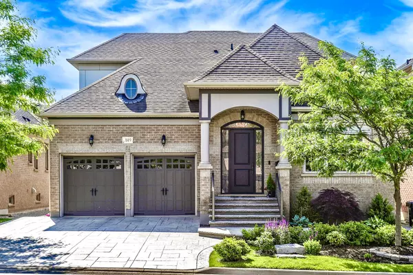 Brampton, ON L6Y 0S3,149 Coastline DR