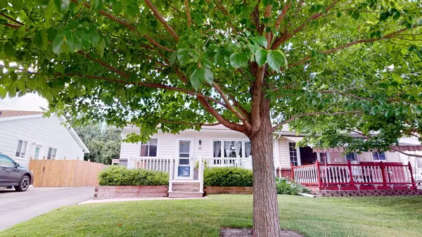 Kanata, ON K2L 1R9,55 Binscarth CRES