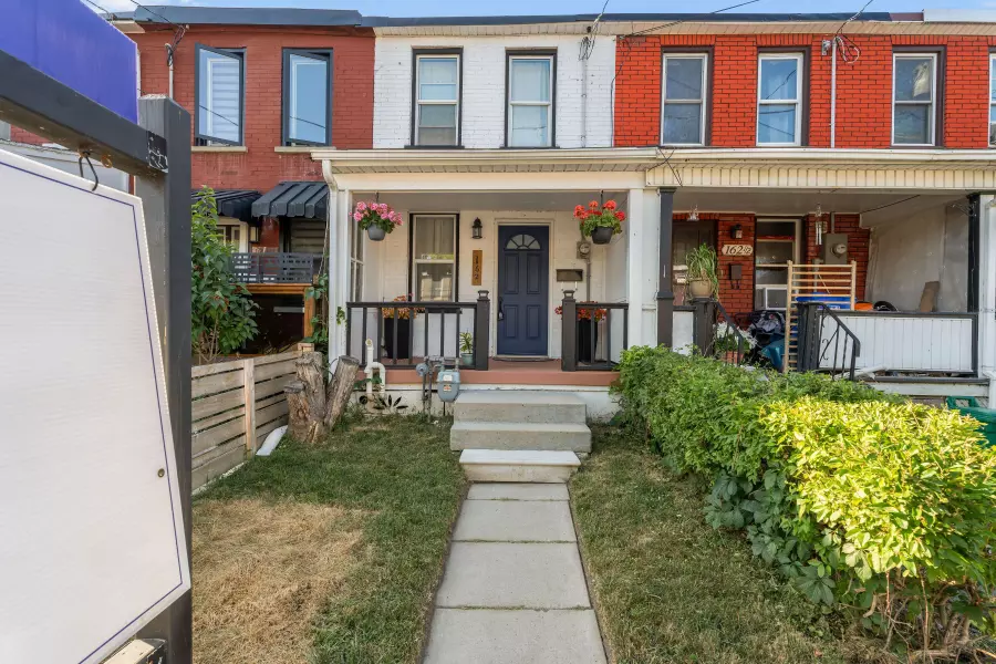 162 Olive AVE, Oshawa, ON L1H 2P2