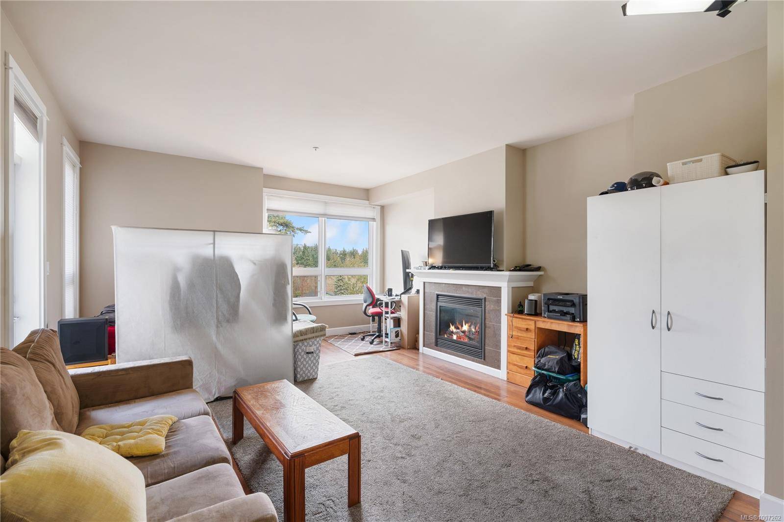 Langford, BC V9B 0J5,3220 Jacklin Rd #209