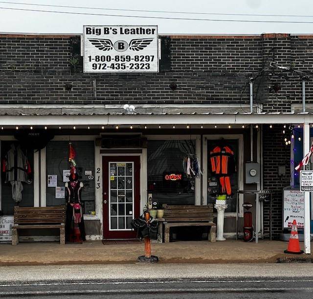 Maypearl, TX 76064,213 Main Street