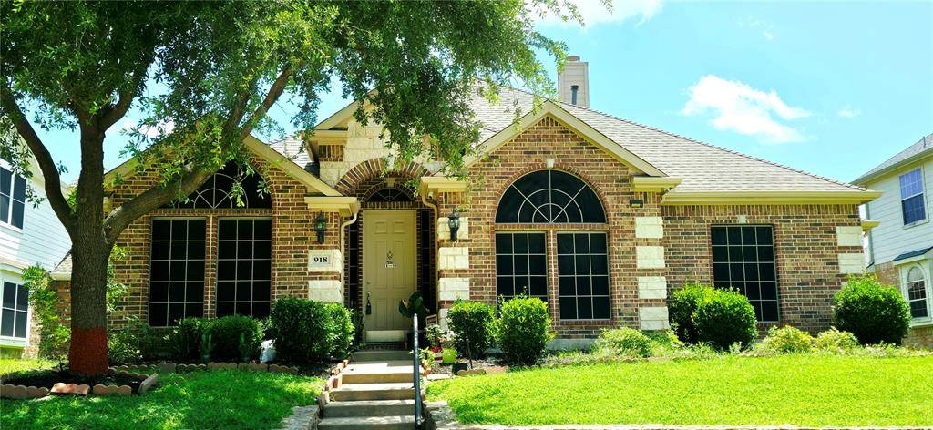 918 Myers Meadow Drive, Garland, TX 75043