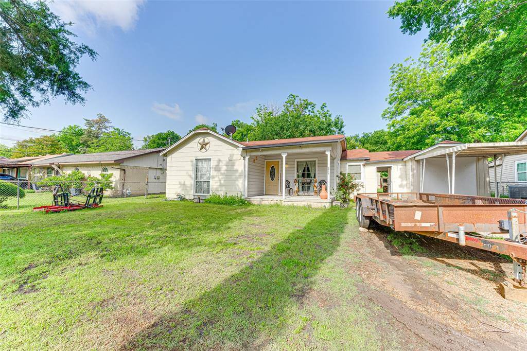 Dallas, TX 75227,2957 Darby Drive