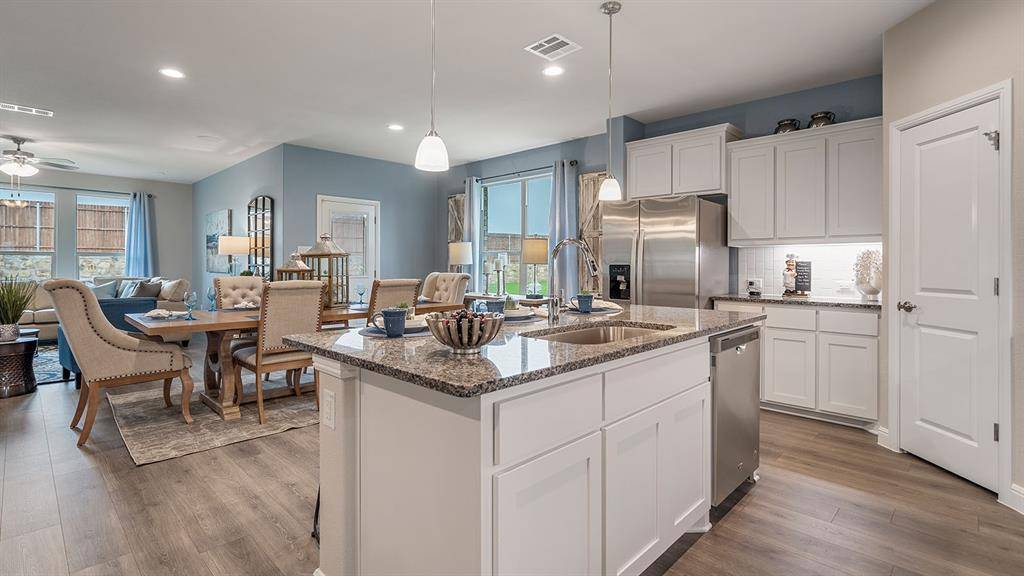 Rhome, TX 76078,127 STANTON Avenue