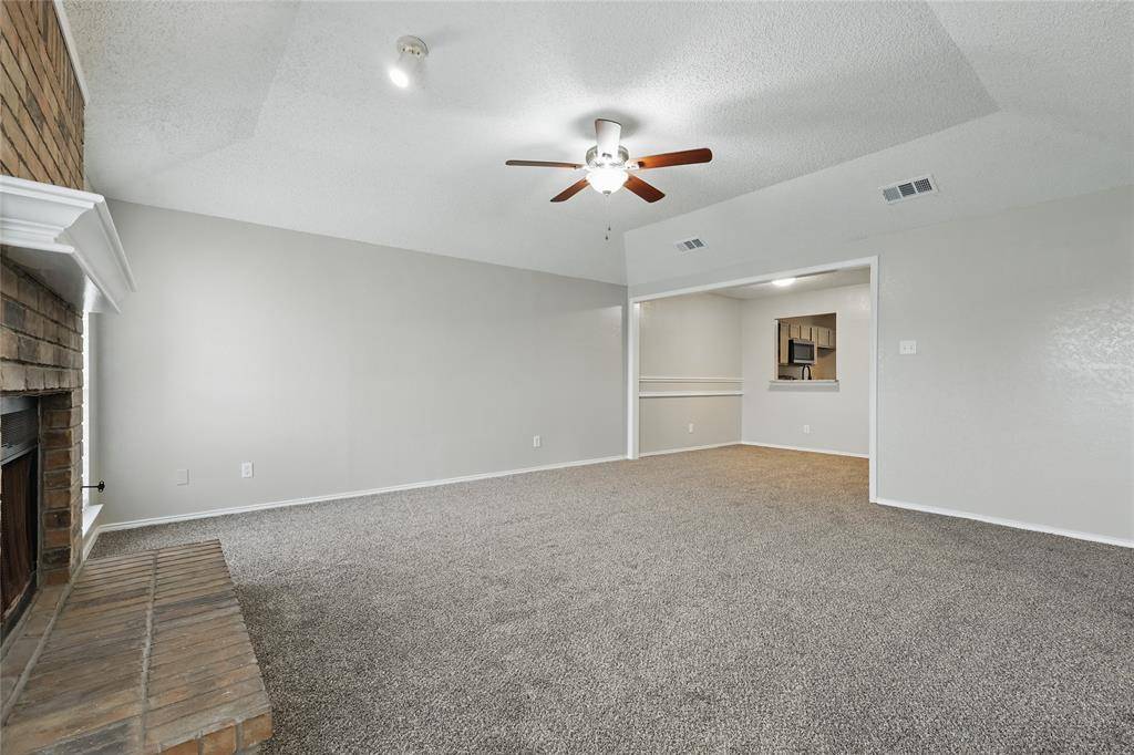 Desoto, TX 75115,701 Inglewood Trail