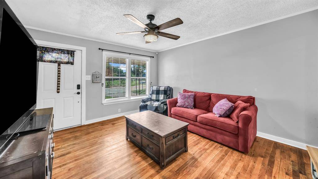 Mineral Wells, TX 76067,1007 SE 24th Street