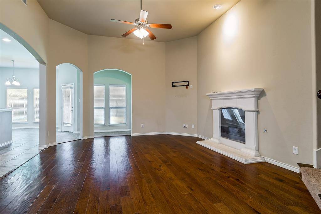 Mckinney, TX 75072,10104 Waterstone Way