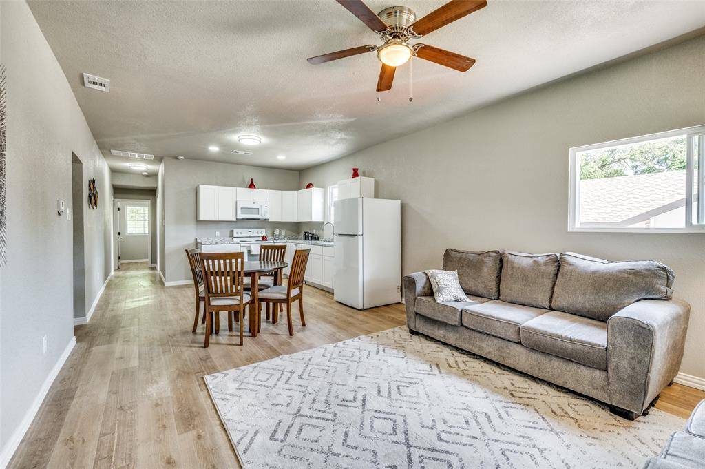 Fort Worth, TX 76104,1245 E Allen Avenue