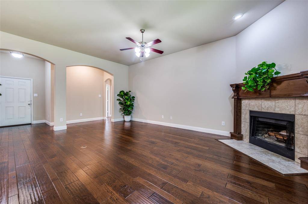 Denton, TX 76207,3512 Meadowtrail Lane