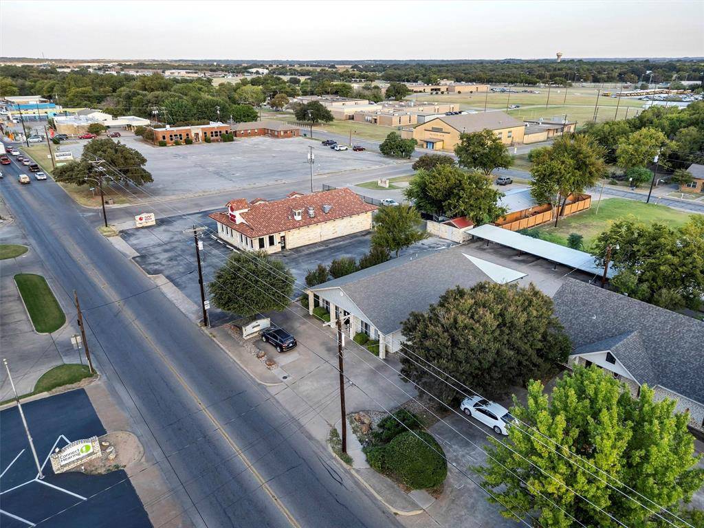 Granbury, TX 76048,510 W Pearl Street