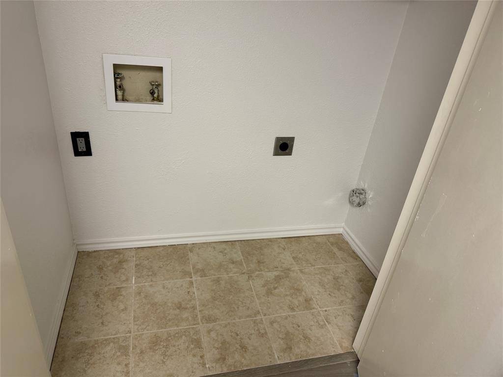 Garland, TX 75043,5809 Marvin Loving Drive #511