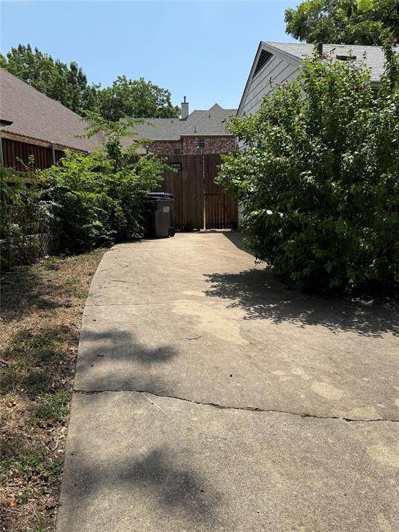 Farmers Branch, TX 75234,12810 Epps Field Road