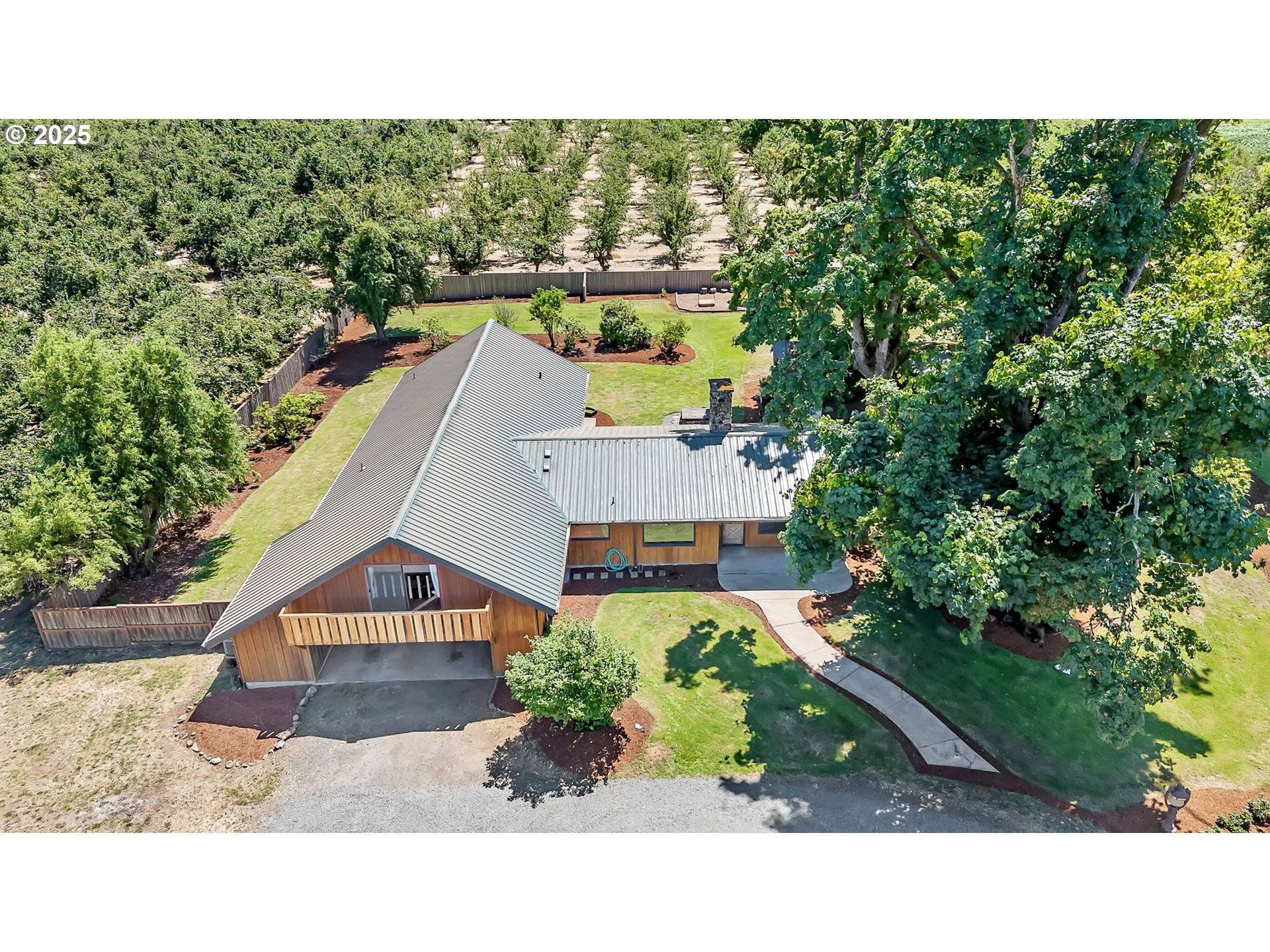 Creswell, OR 97426,82682 RIVER DR