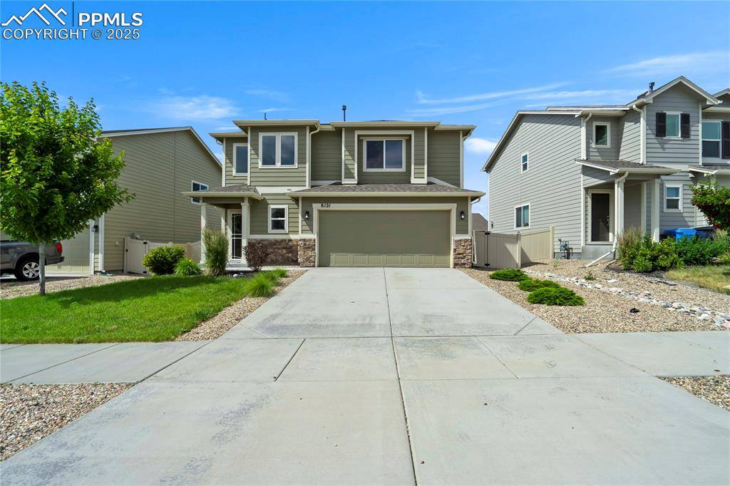 8121 Phyllite DR, Colorado Springs, CO 80938