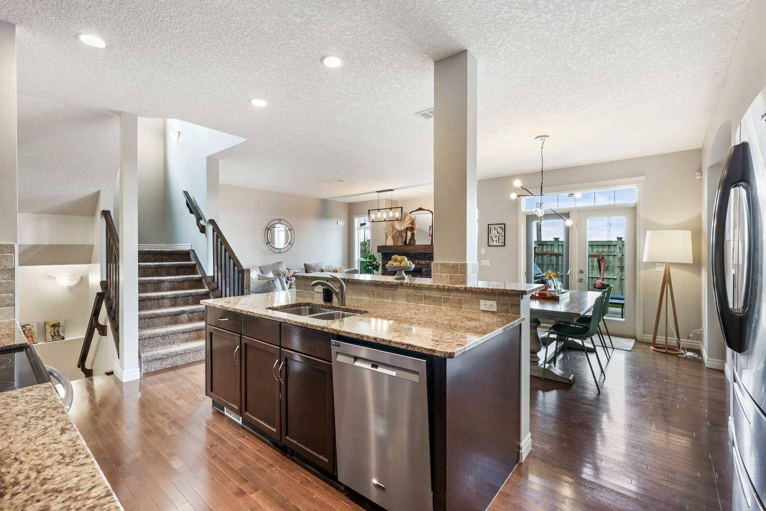 Calgary, AB T3M0X4,383 Mahogany TER Southeast