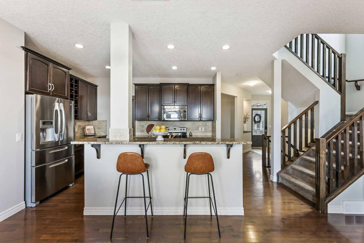Calgary, AB T3M0X4,383 Mahogany TER Southeast
