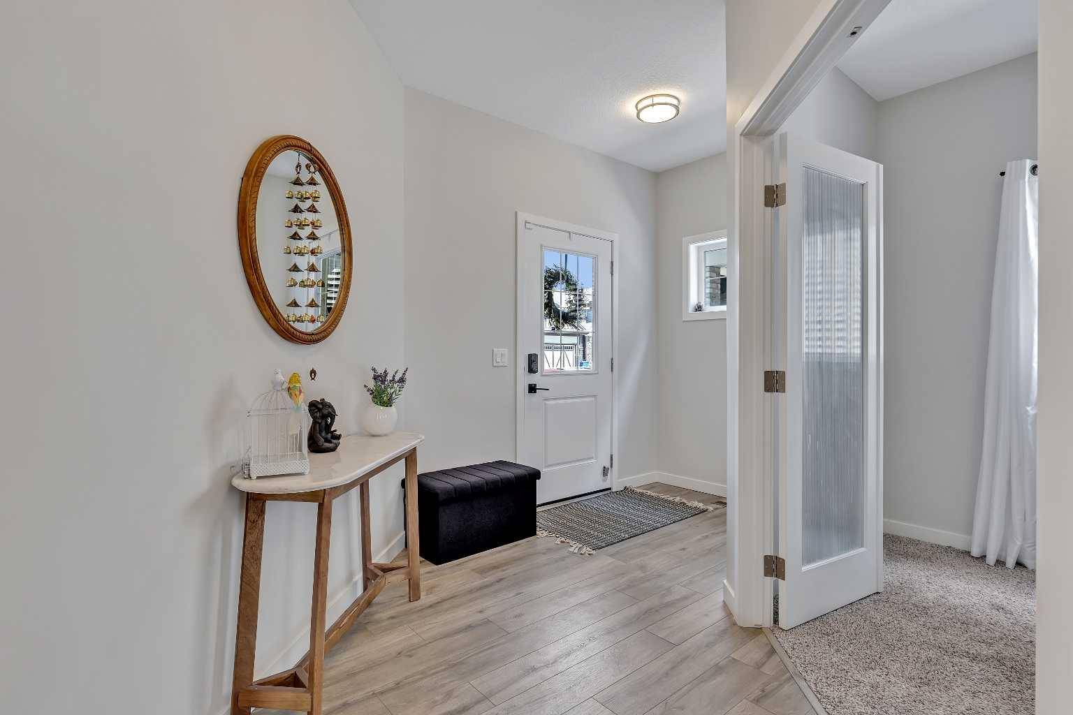 Airdrie, AB T4A 0X9,568 Kingsmere WAY SE