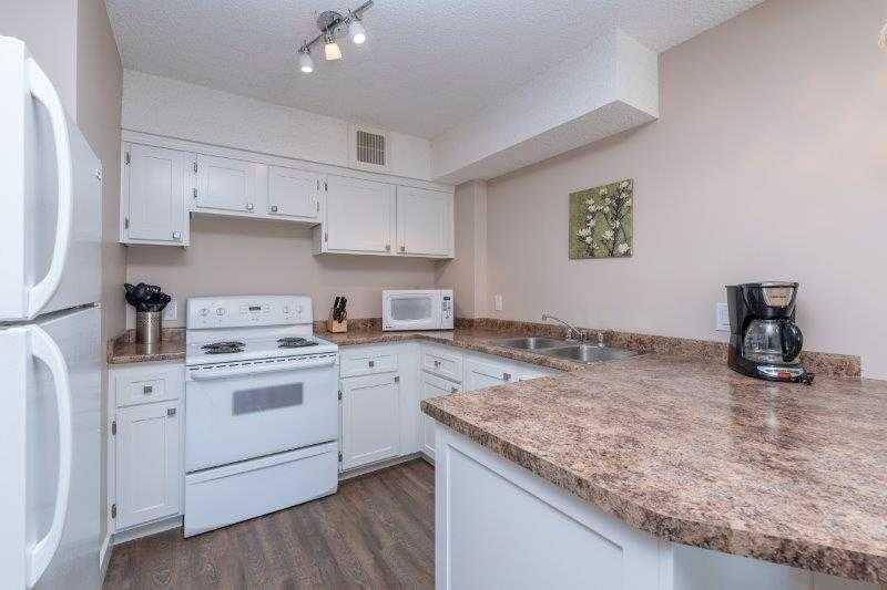 Calgary, AB T2P 0G7,738 3 AVE SW #905