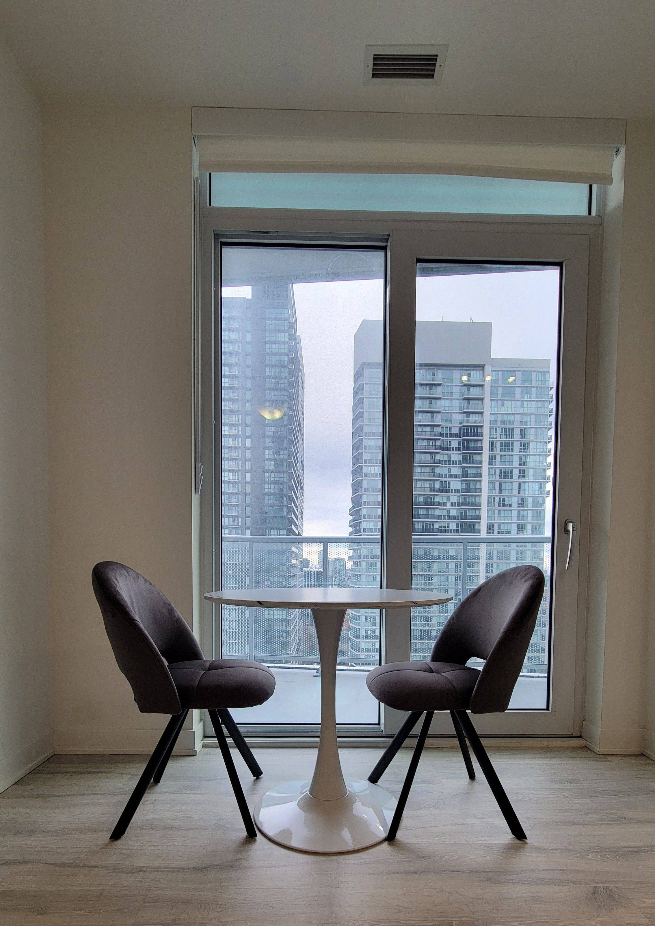 Toronto C08, ON M5B 0C7,100 Dalhousie ST #2207